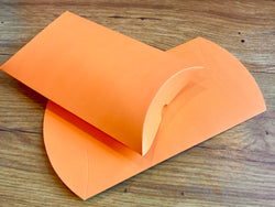 Kissenschachtel orange geriffelt 12x20cm