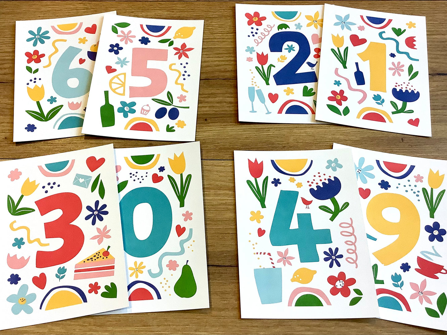 Postkarte Zahlen 0-9 Bow & Hummingbird