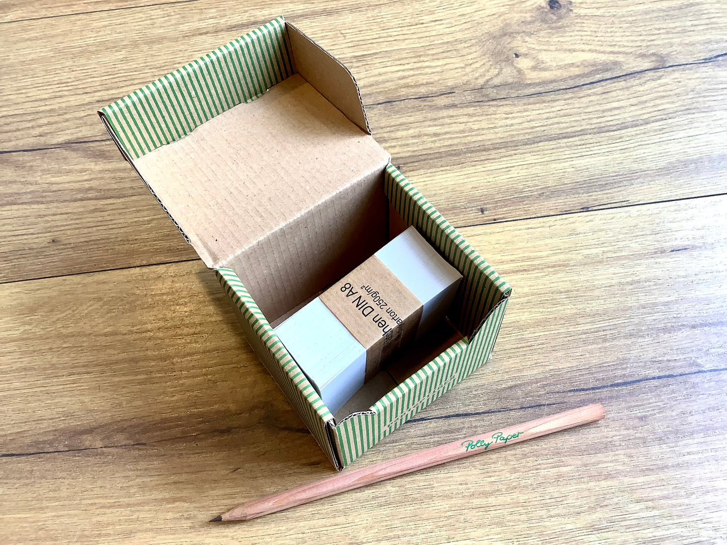 Karteikasten A8 Papiertiger Nadelstreifen°