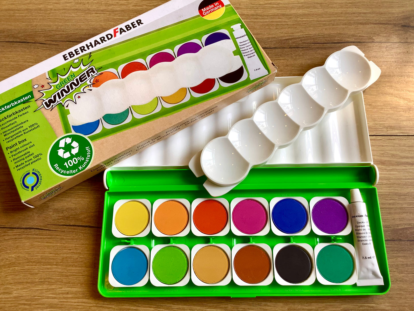 Deckfarbkasten Faber Green Winner recycelt