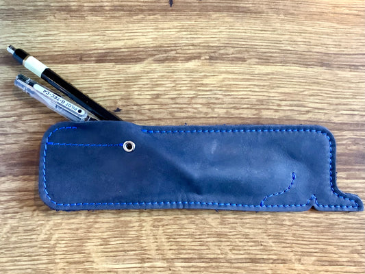 Stiftemäppchen Stift-Wal Roterfaden blau