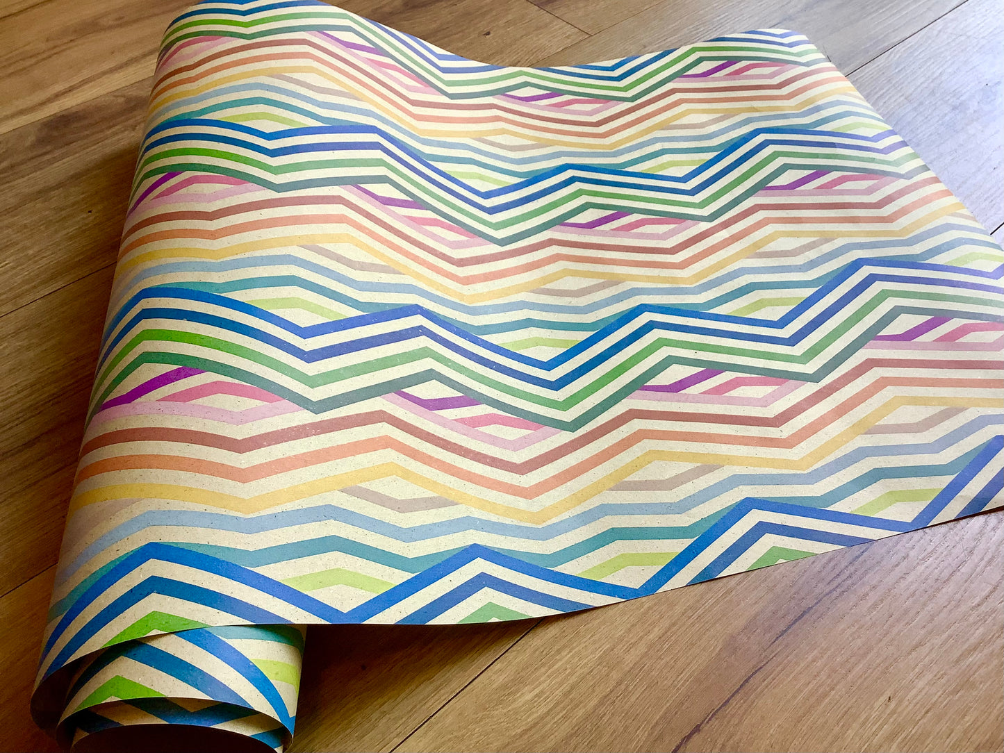 Geschenkpapier Graspapier Regenbogen 2m 50cm JUNG°