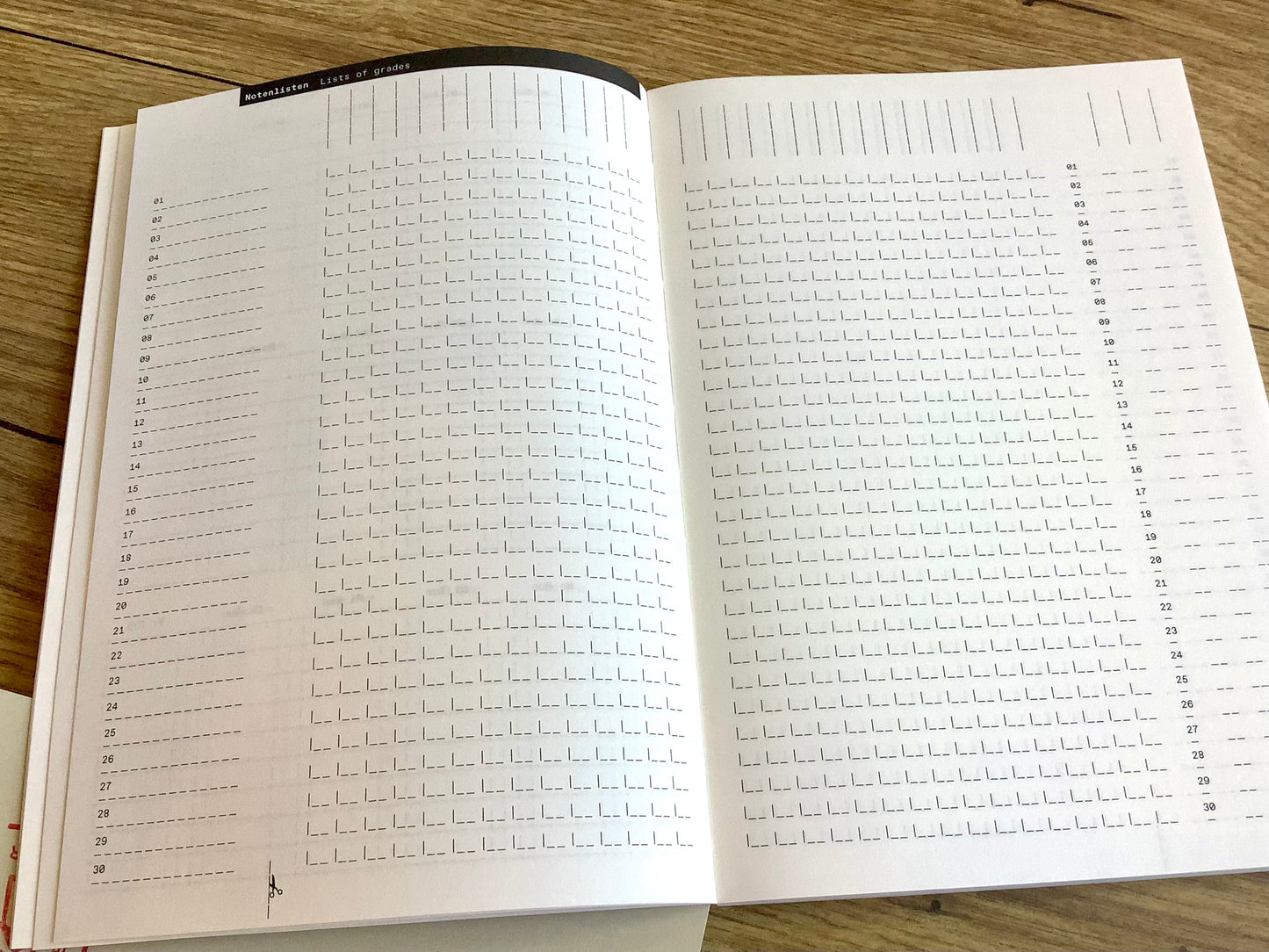 Lehrer*innenkalender ROTERFADEN 25/ 2026