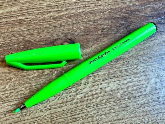 Pentel brush sign pen neon grün