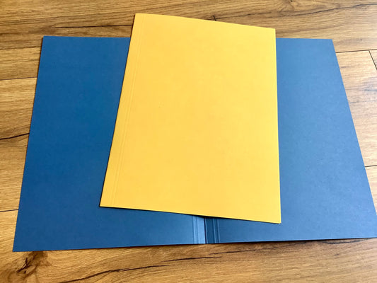 Aktendeckel von FALKEN aus Recyclingkarton - erhältlich bei Polly Paper - Umweltfreundliche Schreibwaren / Bürobedarf in Berlin-Mitte