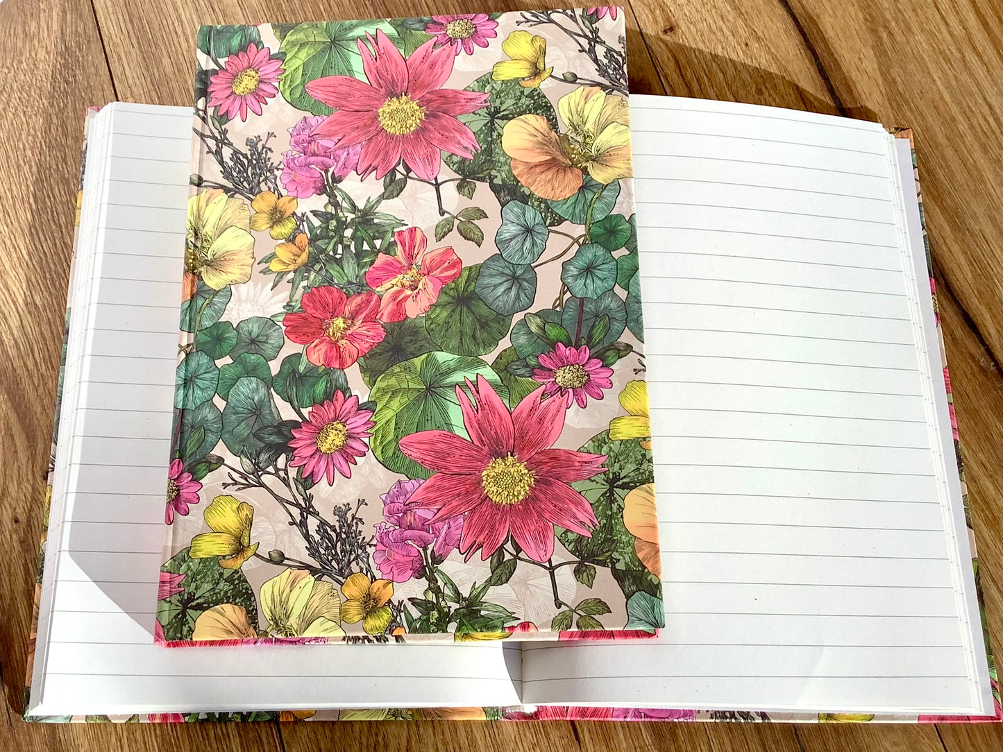 Hardcover A5 liniert 100g 144S. Blüten Wildflowers