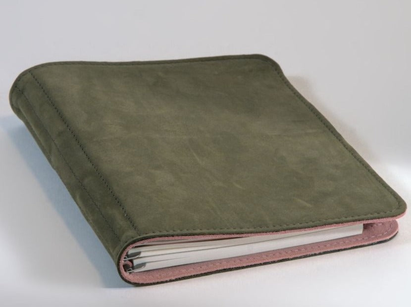 Taschenbegleiter B6 SO_23 Roterfaden Leder +gratis Kalender 2026