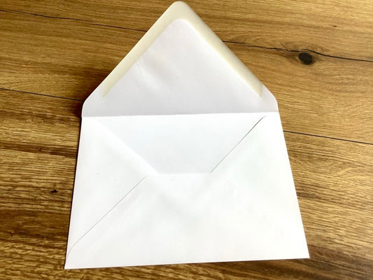 B6 weiß Kuvert 125x175 Spitzklappe nk 100g°