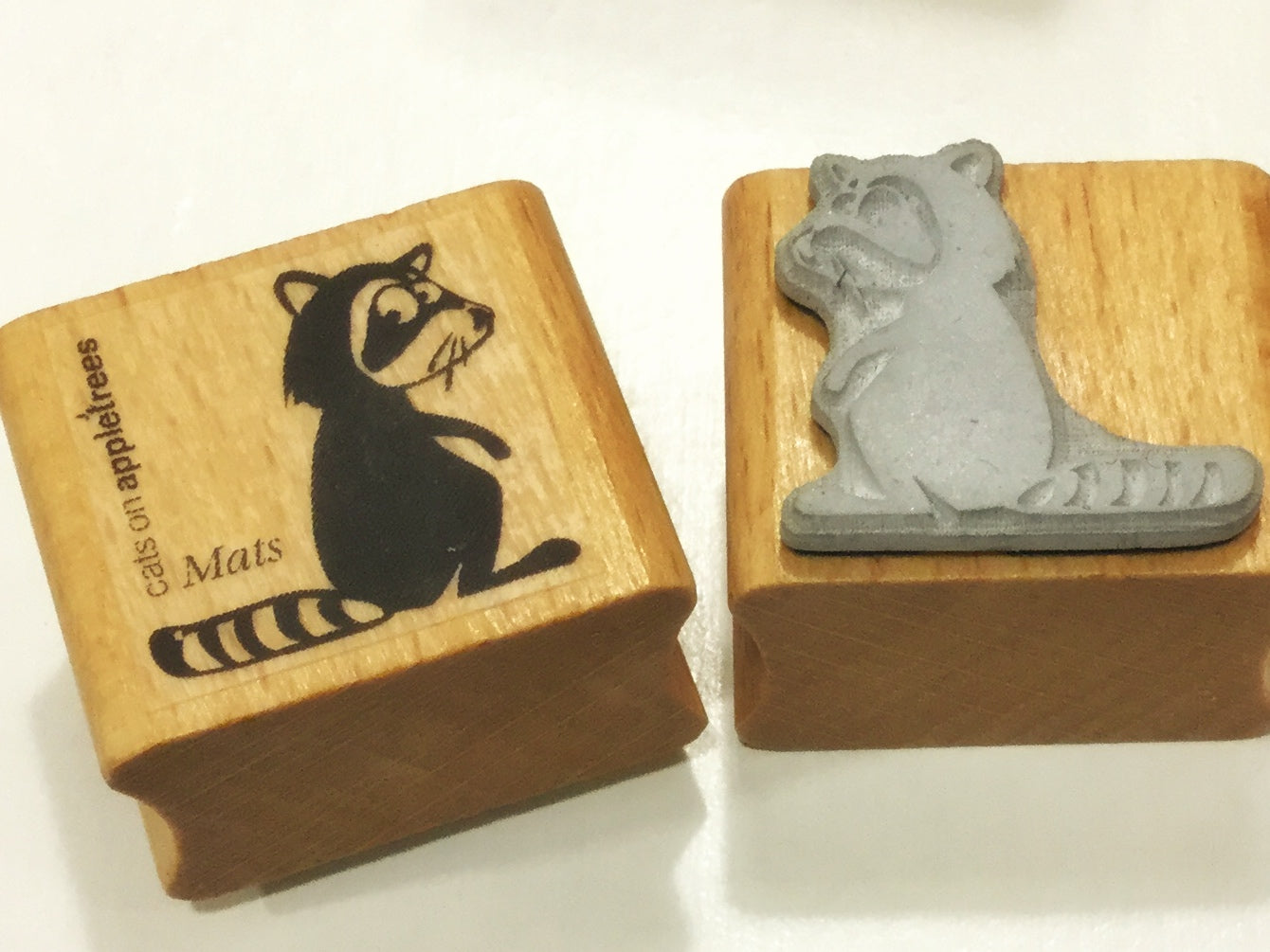 Waschbär Stempel (Cats on appletrees)°