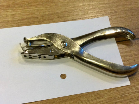 Einlochzange aus Metall 12,5 cm
