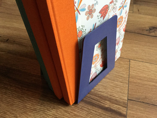 Buchstütze Recyclingplastik Grüne Welle