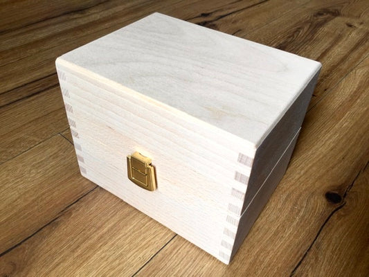 Karteikasten A6 quer Klappdeckel Buchenholz kurz