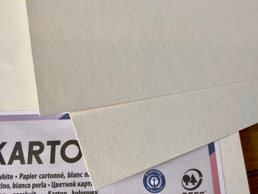 Fotokarton A4 300g perlweiß 50 Blatt