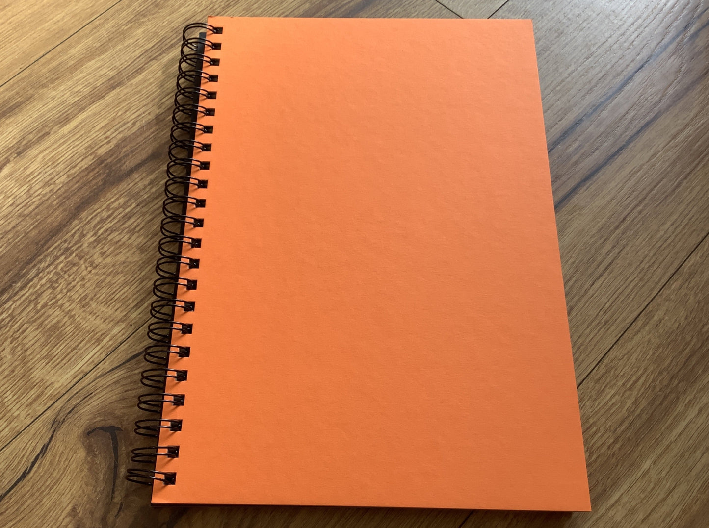 Spiralbuch Feldbuch A4 blanko Skizzenbuch 100g°