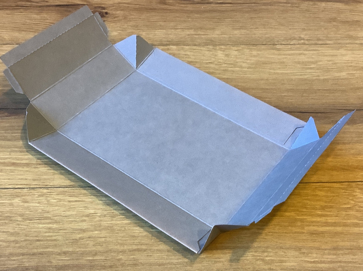 Buntbox M (17x11cm) Geschenkschachtel°