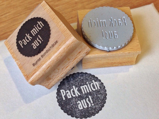 Stempel von Bunte Bordschätze 3x3cm "Pack mich aus" - Polly Paper