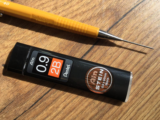 Feinminen 0,9mm Pentel 36 Hi-Polymer Ain Stein°