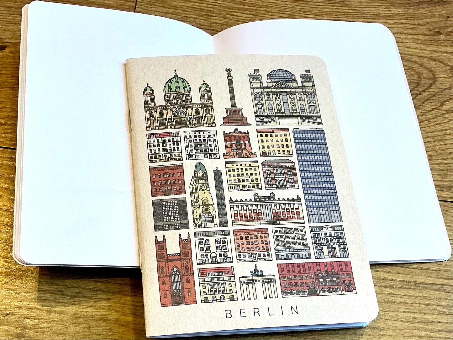 Notizheft Berlin A6 (urban sidewalker)