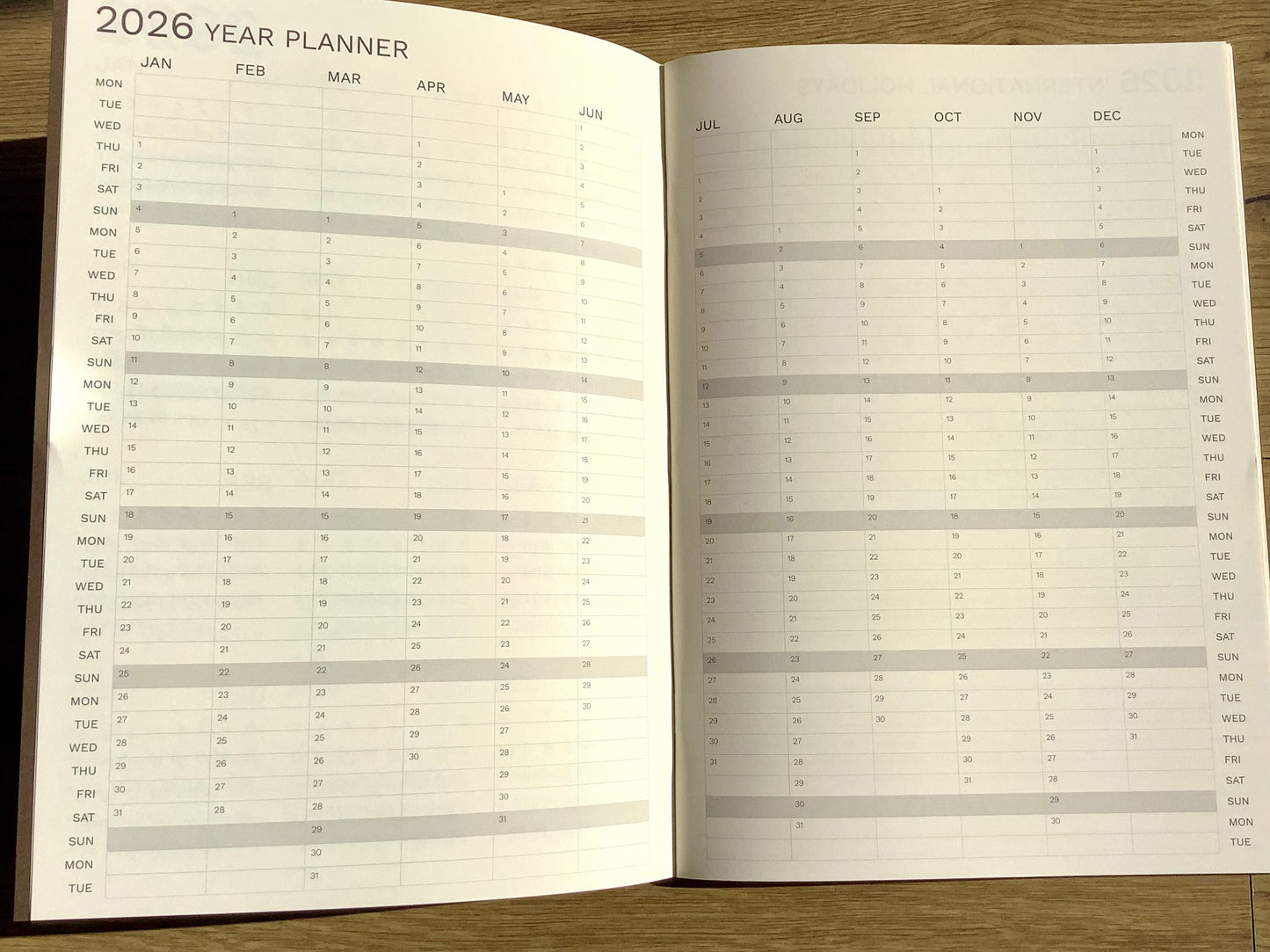 Monatsplaner plus A4 Octàgon cappuccino 2026