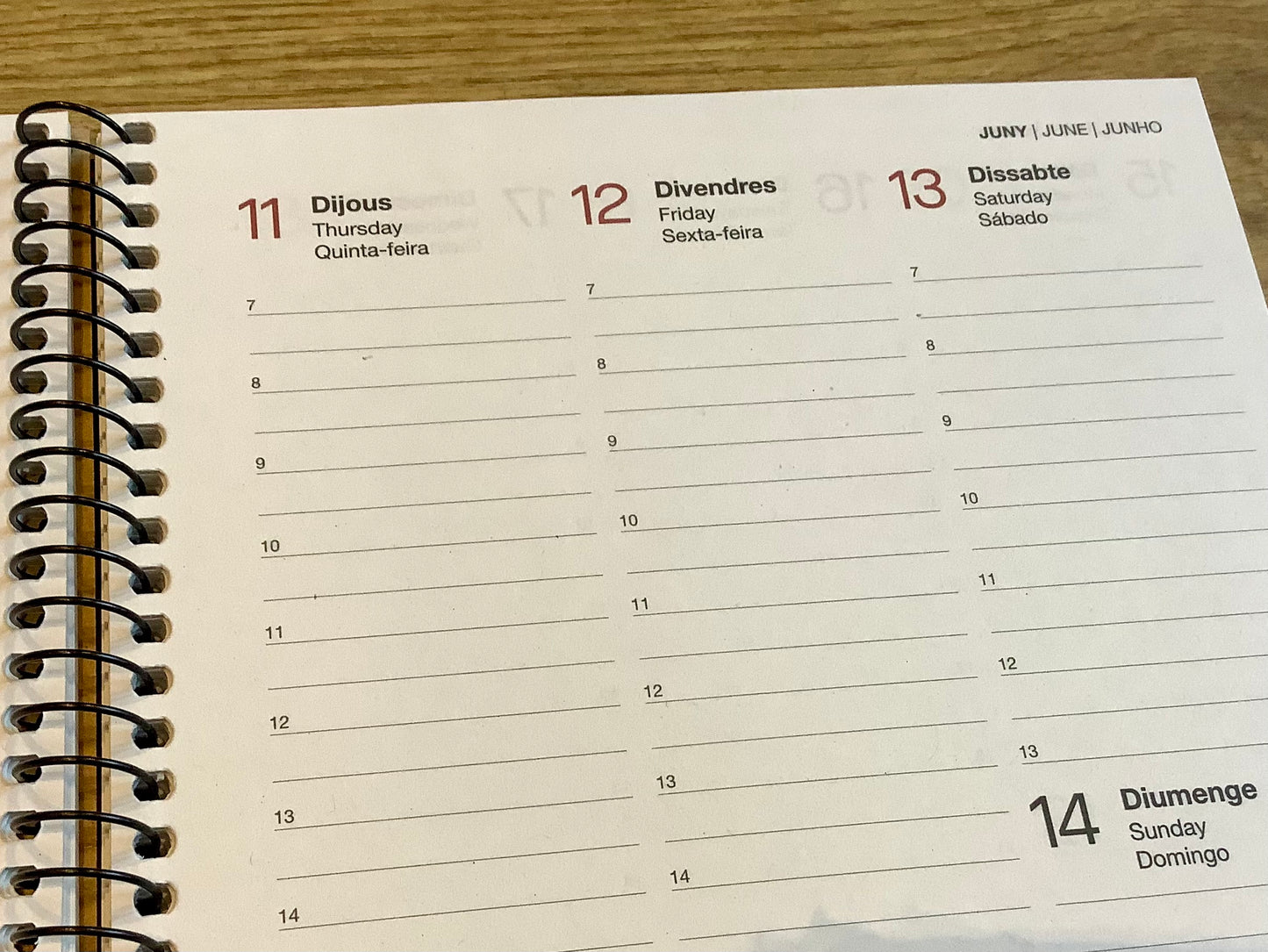 Wochenplaner Spiralkalender A5 Miquelrius kraft 2026