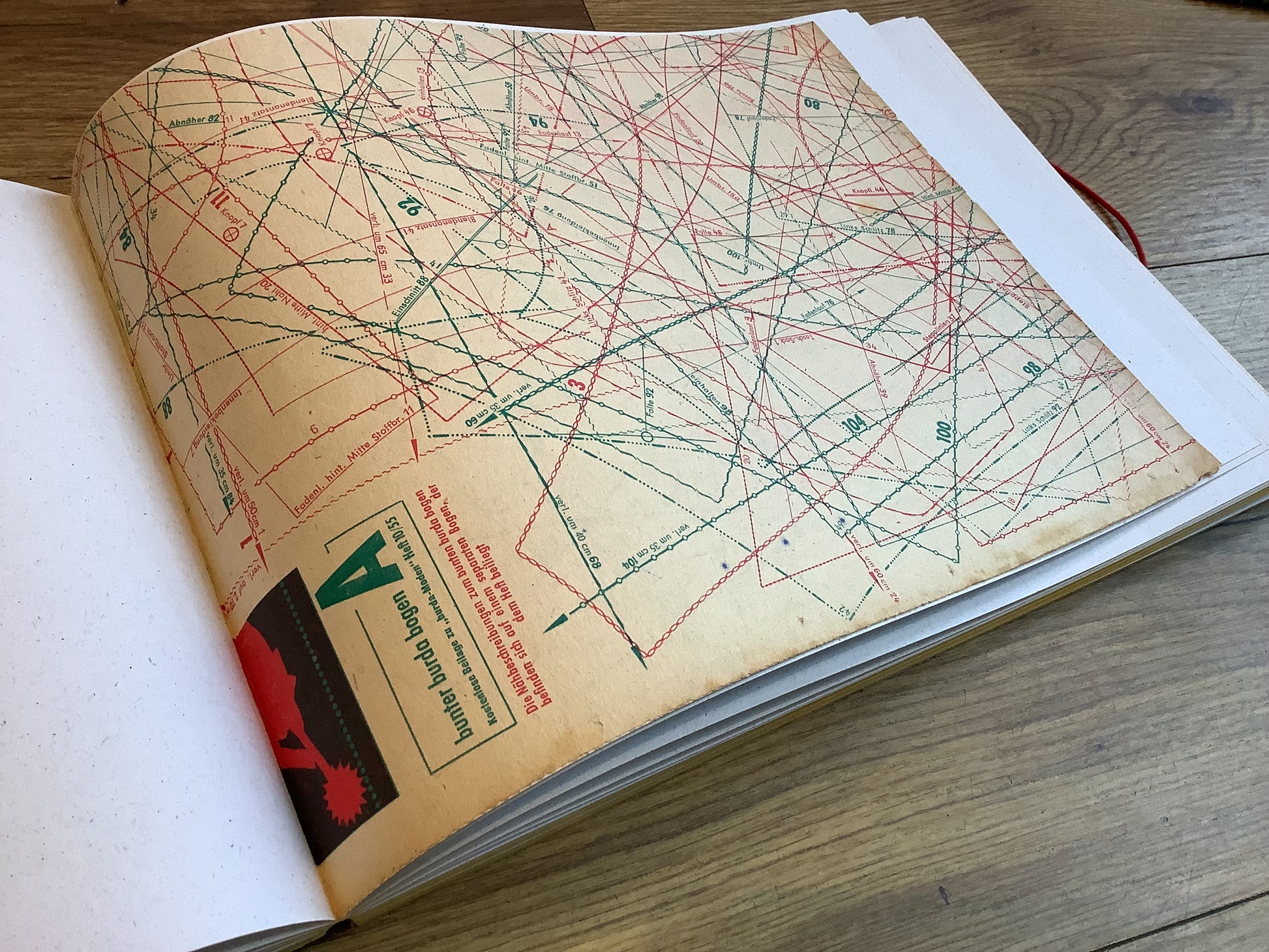 Skizzenbuch A4 quer Fische hellgrau RC (Deafmessanger) - Polly Paper - Umweltfreundliche Schreibwaren