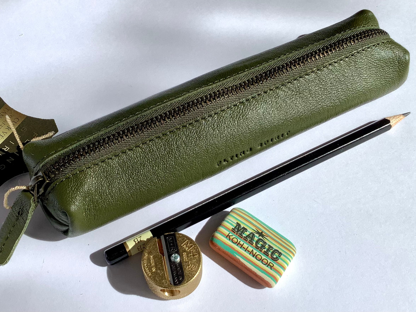 Stifteetui Leder vegetab. olivgrün 19 x 2,5cm