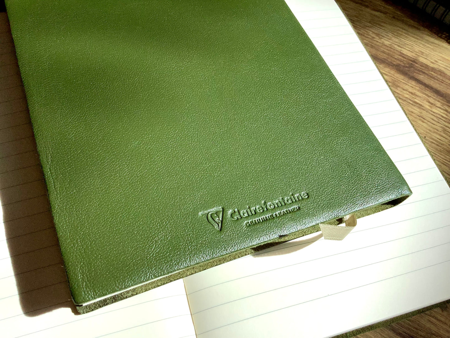 Notizbuch A5 liniert Ledereinband olive Clairefontaine