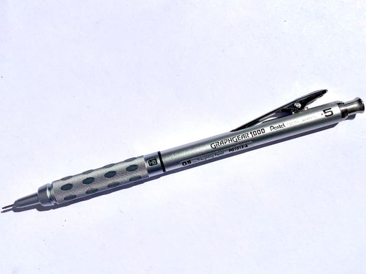 Druckbleistift 0,5mm Graphgear 1000 Pentel silber