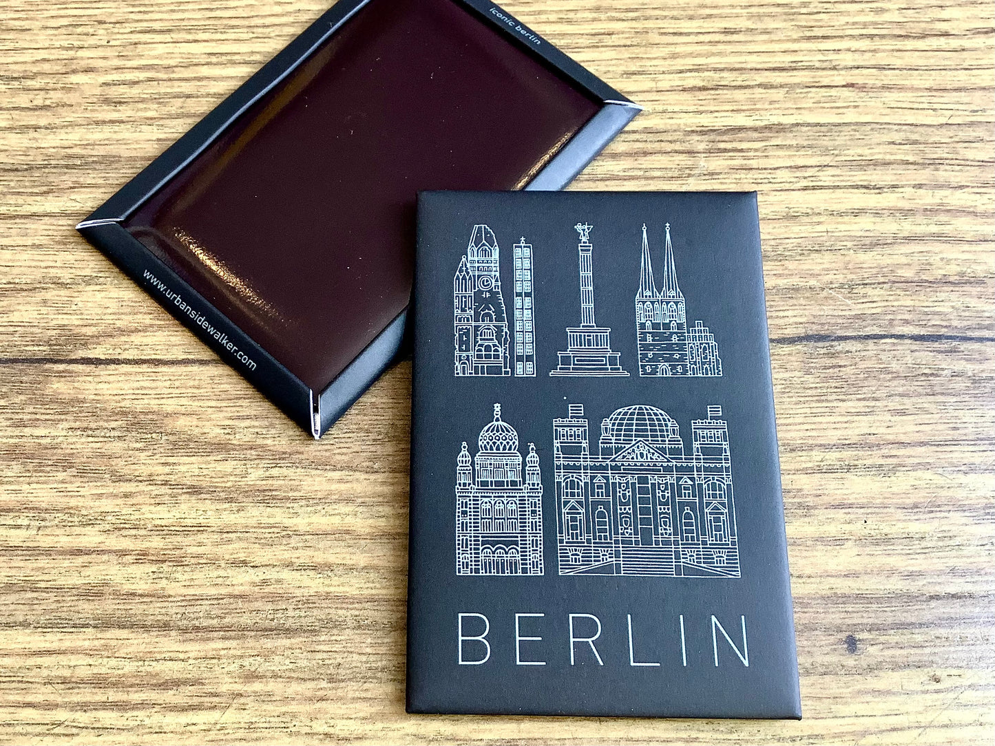 Kühlschrank-Magnet Berlin (urban sidewalker)°