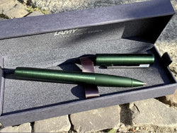 Lamy aion Tintenroller dunkelgrün (Mini-Delle)