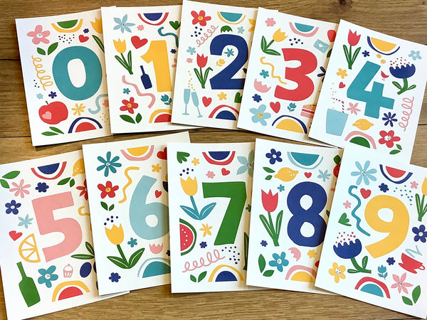 Postkarte Zahlen 0-9 Bow & Hummingbird