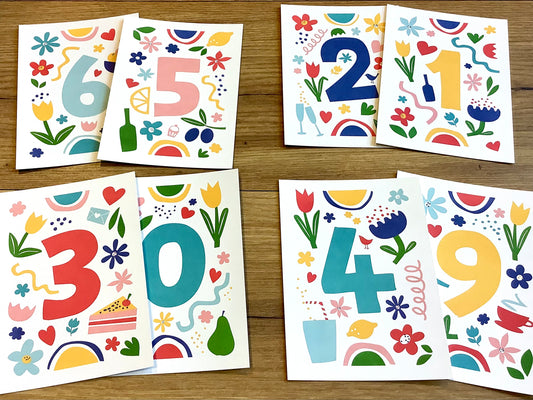 Postkarte Zahlen 0-9 Bow & Hummingbird