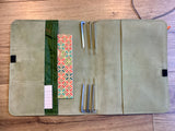 Taschenbegleiter ST_17 M Leder grau +gratis Kalender 2025