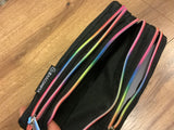 Stiftetasche Recycling schwarz mit Regenbogen-Reißverschluss