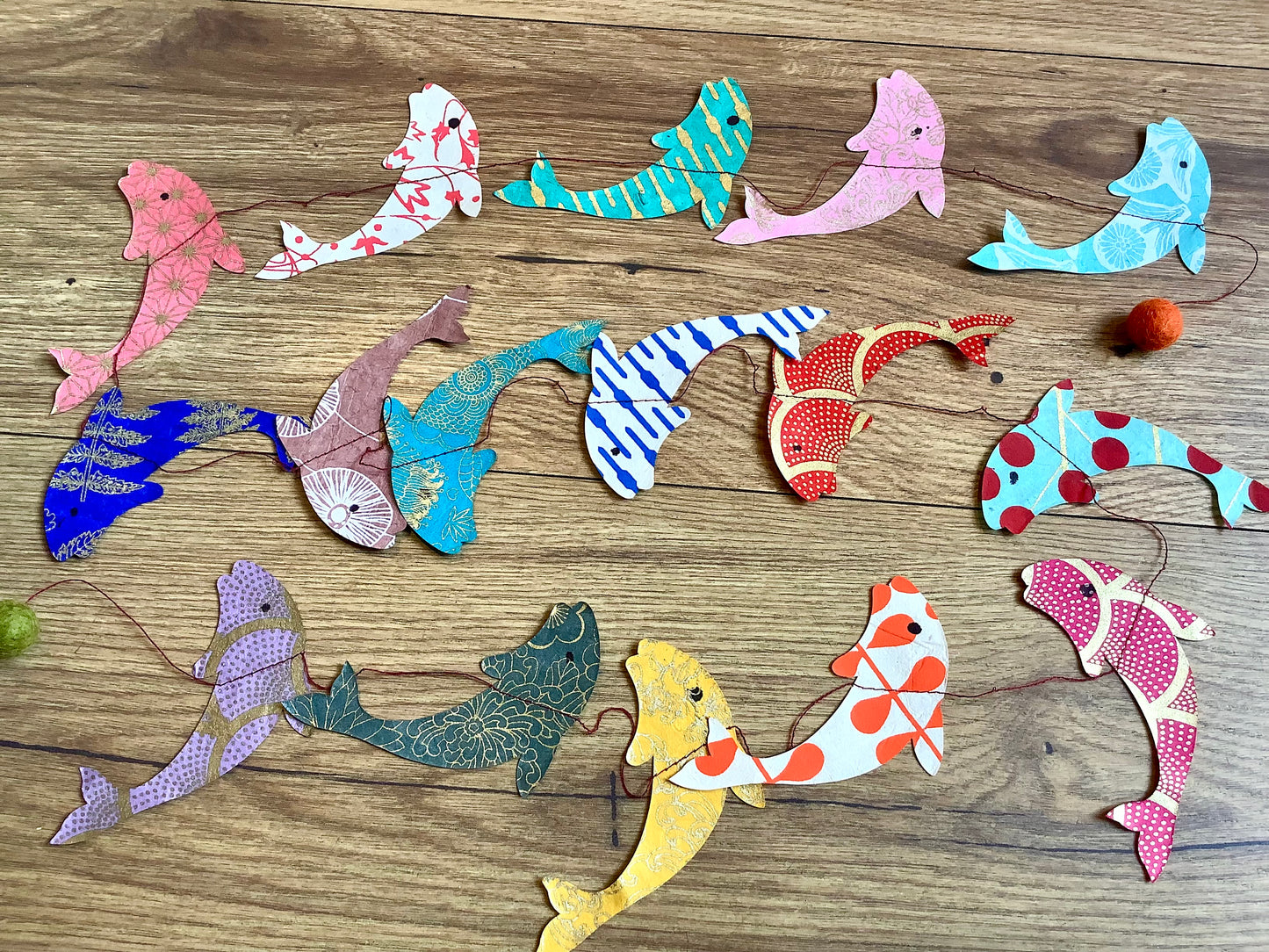 Girlande Delfine Nepal 185cm