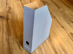 Stehsammler Papiertiger blauweiß