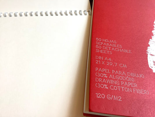 Skizzenblock n°4 A4 Schwartz Recycled rot