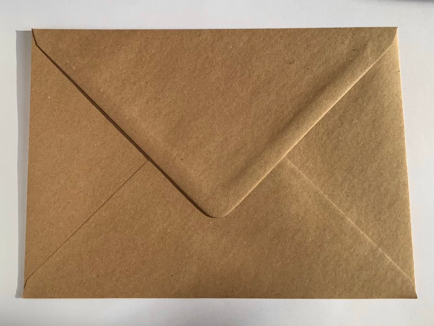 C5 Kuverts braun nk Spitzklappe 10 Stück