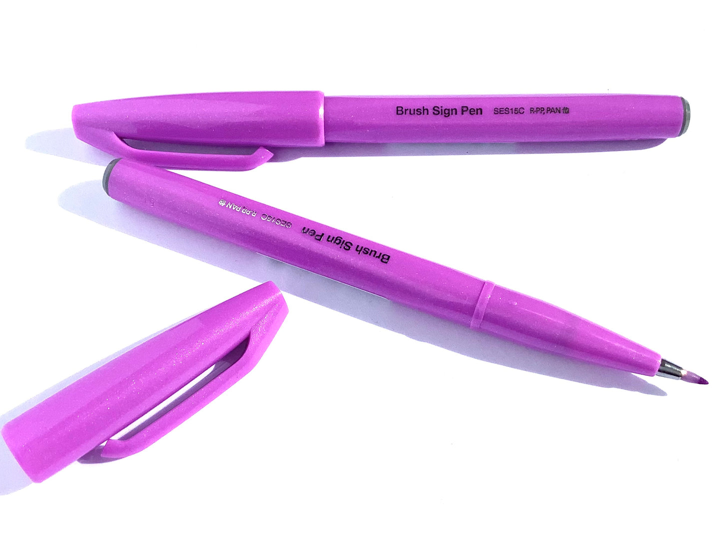 brush pen in fliederlila