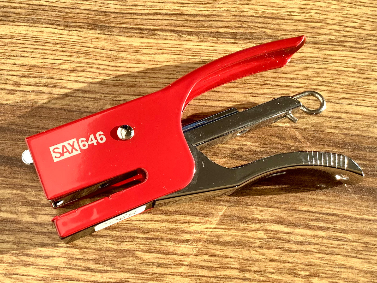 Heftzange rot SAX 646 mini