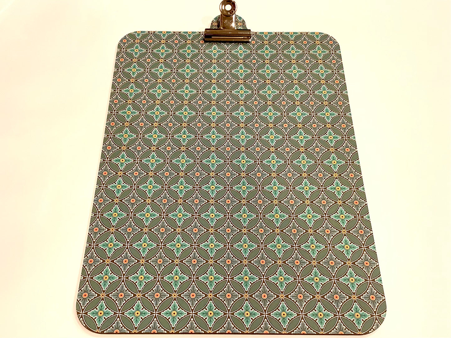 Klemmbrett A4 bunt Sasson