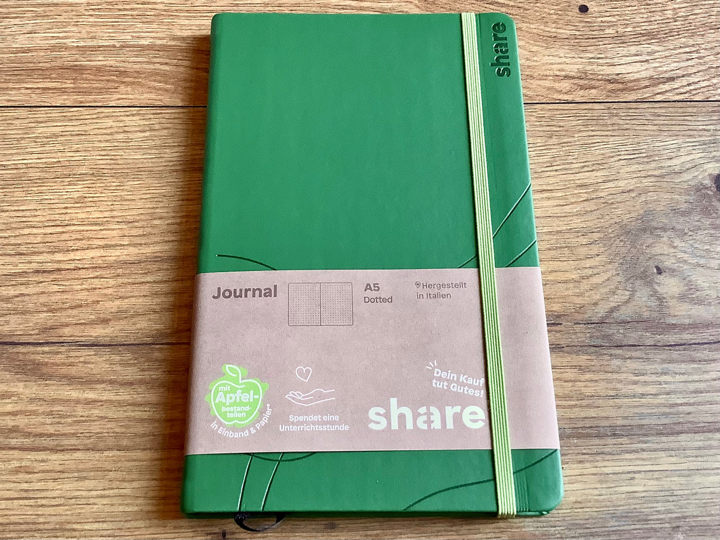 Notizbuch A5 Punktraster grün Share Gummizug