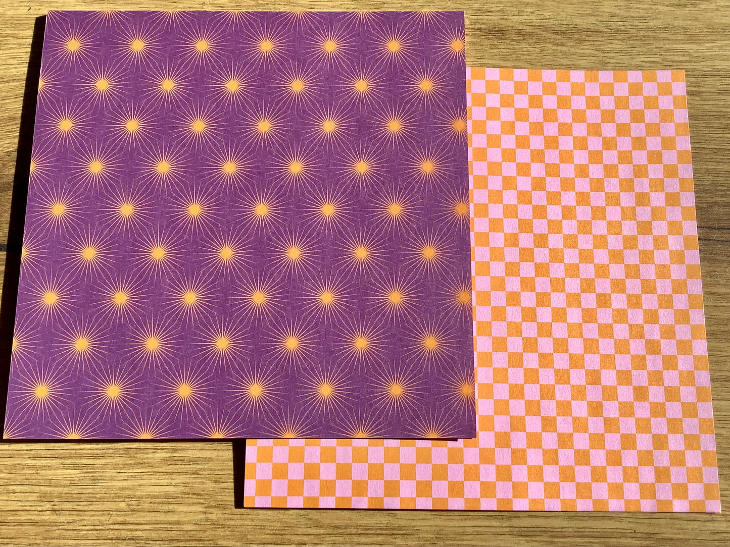 Faltpapier Origami lila-orange 25 Blatt 15x15 MPC