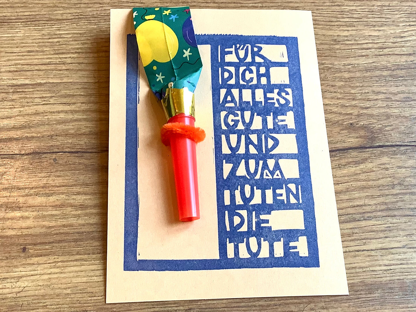 Postkarte Flitzpost mit echter Tröte