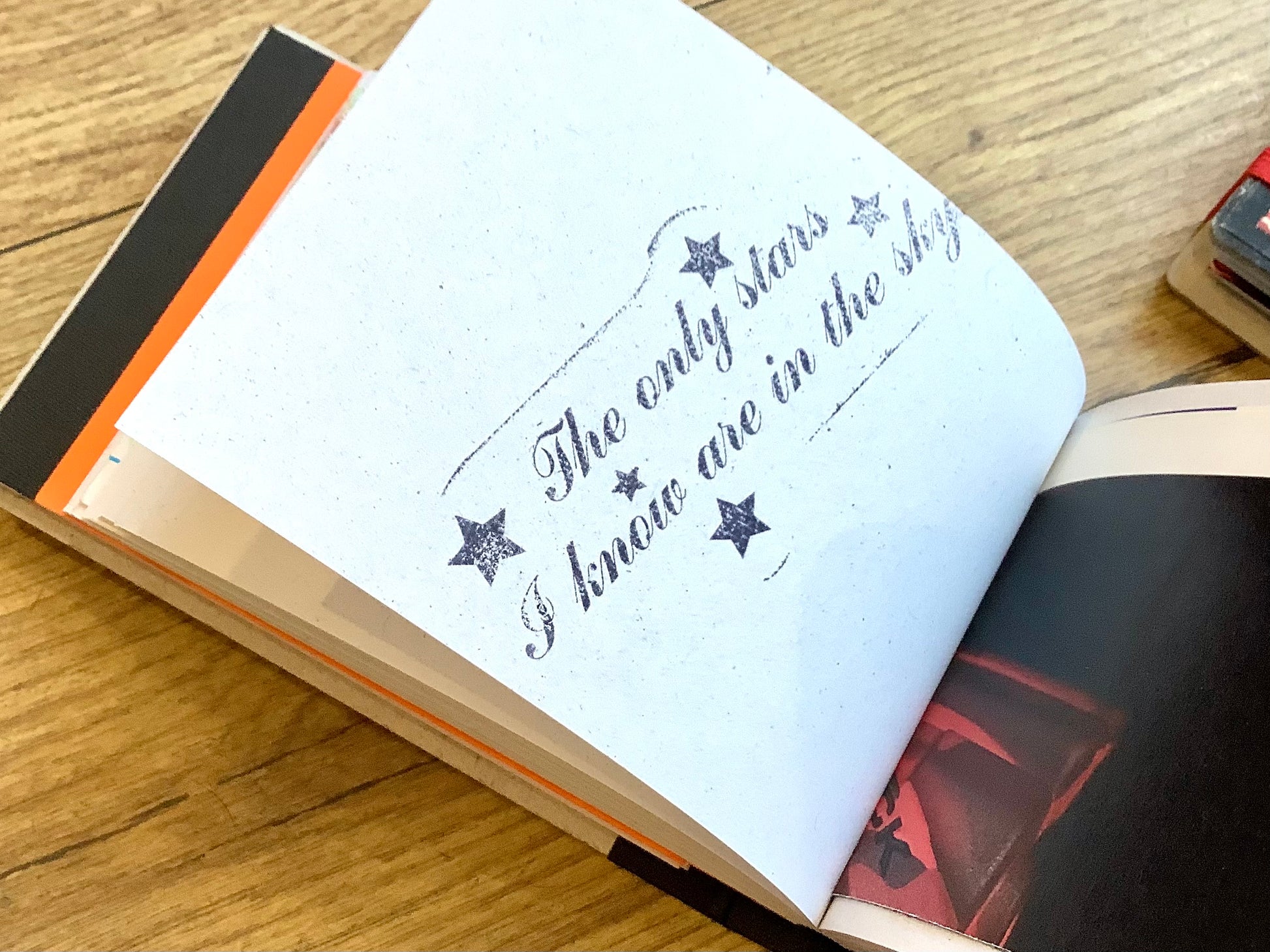 Notizblock Reporter 9,5x14cm Expect the Unexpected (Deafmessanger) - Polly Paper - Umweltfreundliche Schreibwaren