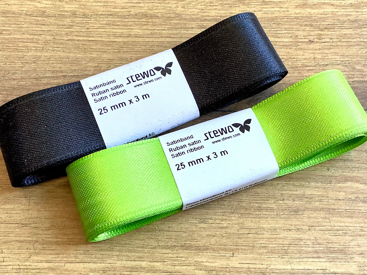 stewo-geschenkband-schwarz-gruen