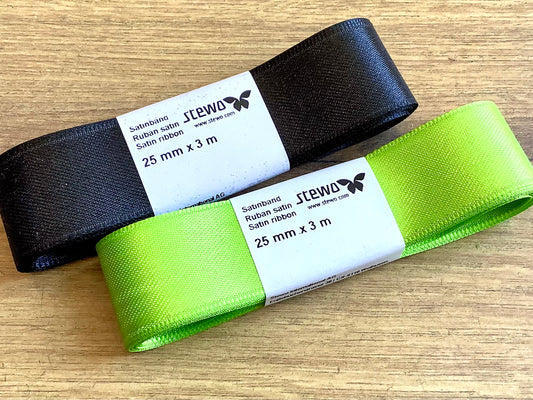 stewo-geschenkband-schwarz-gruen