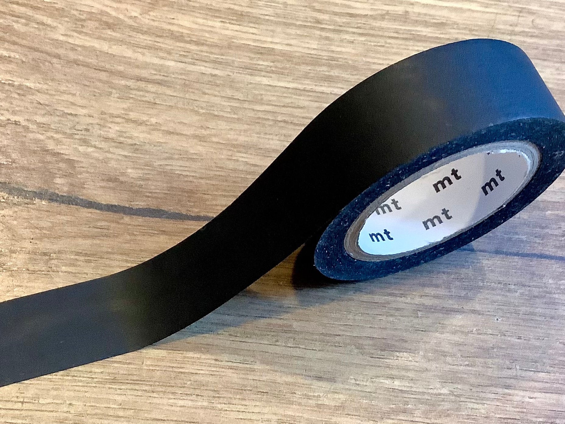 Schwarzes Papierklebeband aus Japan, MT von Kamoi, bei Polly Paper, Berlin-Mitte