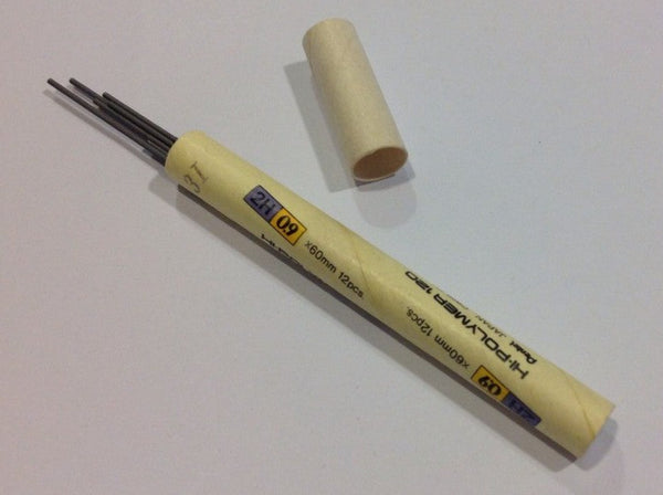 0,9mm 2H 12 Hi-Polymer-Minen Pentel - Polly Paper