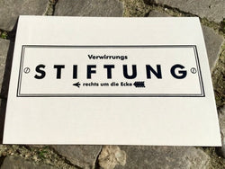 Postkarte Verwirrungs-Stiftung (gute&böse)